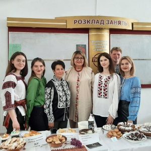 Ярмарок випічки від учасниць конкурсу Міс ТНТУ 2023