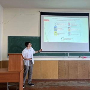 У непростий час живемо, працюємо, навчаємо…