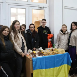 Благодійний ярмарок