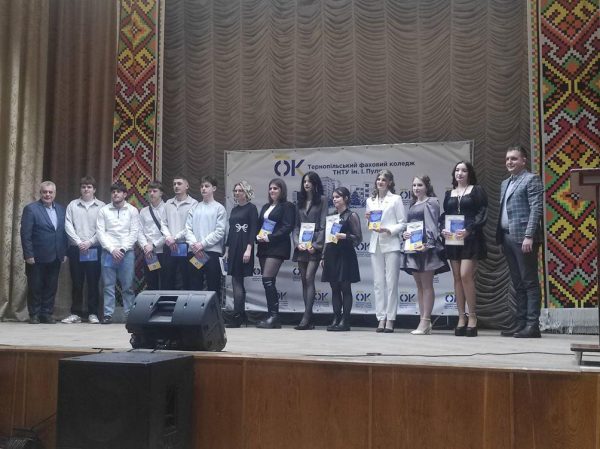 Урочистості з нагоди випуску